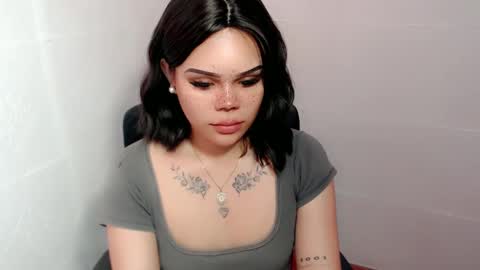 MAXXINE online show from 01.07.25