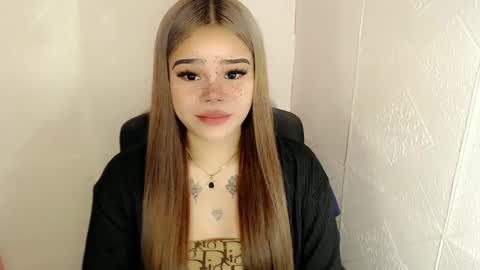 MAXXINE online show from 02.22.25