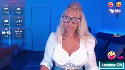 Victoria online show from 09.13.25