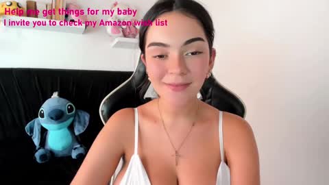 Snapshot of pregnant_sweet1 chatting on 12.16.24 Angelly online show from 12.16.24