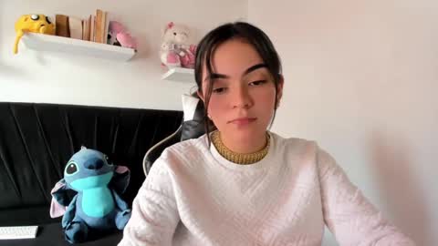 Snapshot of pregnant_sweet1 chatting on 12.18.24 Angelly online show from 12.18.24