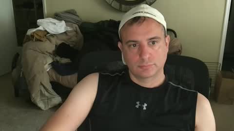 Snapshot of preppyguyintokink1 chatting on 05.31.26 preppyguyintokink1 online show from 05.31.26