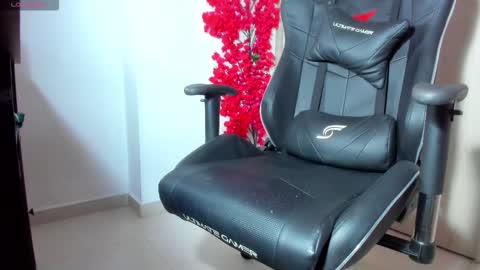 PRESSURE online show from 02.03.26