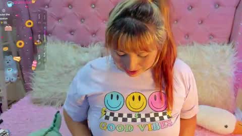 Pretti Violet online show from 09.23.25