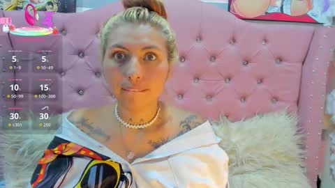 Snapshot of pretti__violet_ chatting on 02.24.26 Pretti Violet online show from 02.24.26