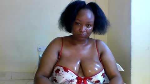 Snapshot of prettie_diva0 chatting on 10.20.25 Prettie diva online show from 10.20.25