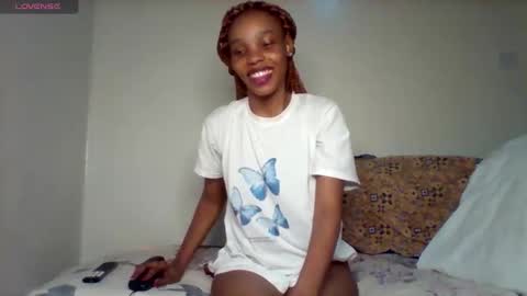 Snapshot of pretty253 chatting on 05.17.26 pretty253 online show from 05.17.26