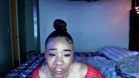 Yasmine pretty online show from 03.09.25