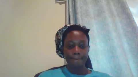 Snapshot of pretty_beib chatting on 04.02.26 Karol online show from 04.02.26