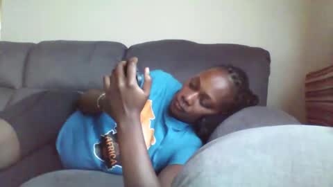 Snapshot of pretty_beib chatting on 05.01.26 Karol online show from 05.01.26