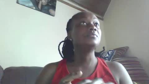 Snapshot of pretty_beib chatting on 05.06.26 Karol online show from 05.06.26