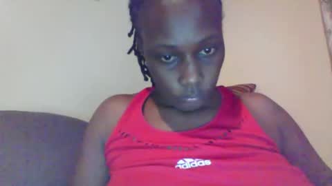 Snapshot of pretty_beib chatting on 05.06.26 Karol online show from 05.06.26