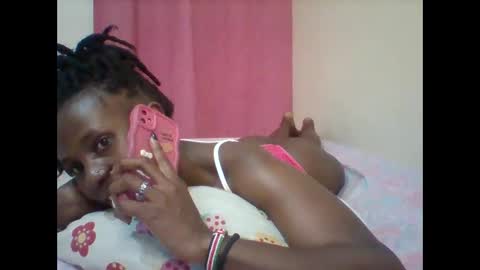 Snapshot of pretty_darya chatting on 01.15.25 pretty_darya online show from 01.15.25