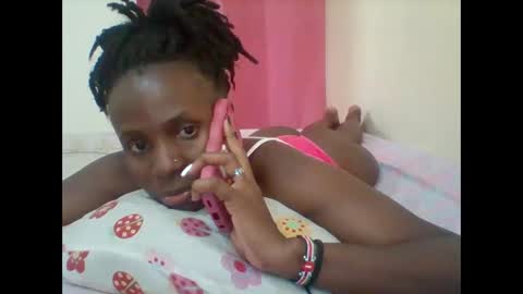 Snapshot of pretty_darya chatting on 01.15.25 pretty_darya online show from 01.15.25