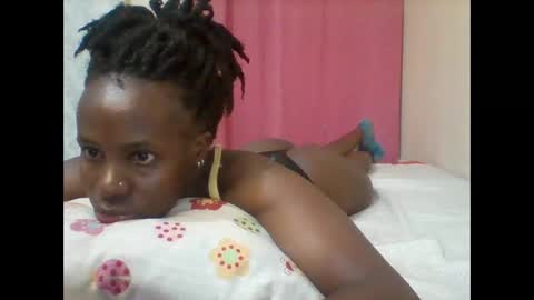 Snapshot of pretty_darya chatting on 01.26.25 pretty_darya online show from 01.26.25