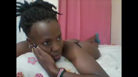 Snapshot of pretty_darya chatting on 01.27.25 pretty_darya online show from 01.27.25