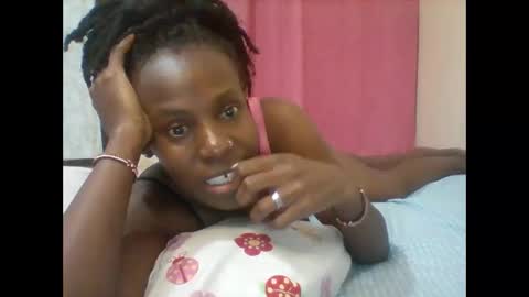 Snapshot of pretty_darya chatting on 02.03.25 pretty_darya online show from 02.03.25