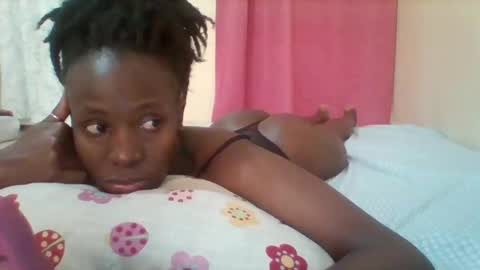 Snapshot of pretty_darya chatting on 02.04.25 pretty_darya online show from 02.04.25