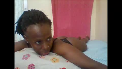 Snapshot of pretty_darya chatting on 02.04.25 pretty_darya online show from 02.04.25