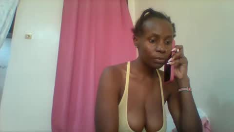 Snapshot of pretty_darya chatting on 02.18.25 pretty_darya online show from 02.18.25