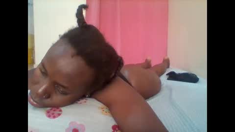 Snapshot of pretty_darya chatting on 02.23.25 pretty_darya online show from 02.23.25