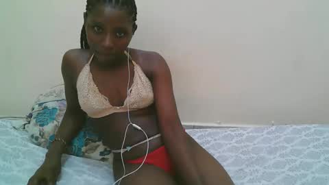 pretty online show from 02.13.26