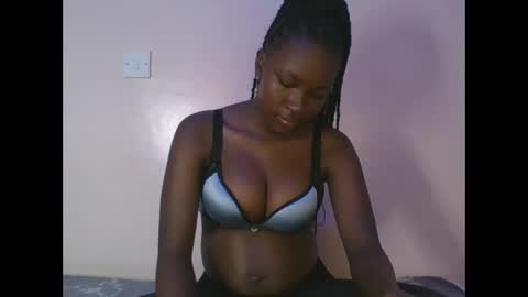 Snapshot of pretty_ebony2 chatting on 02.22.26 Anne online show from 02.22.26