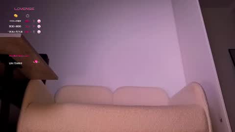 pretty_helga online show from 07.17.26