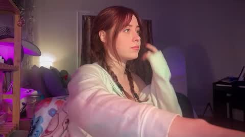 Snapshot of pretty_in_p1nk chatting on 01.22.25 Sophie  online show from 01.22.25