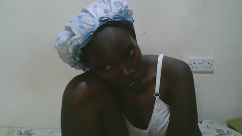 pretty_leila1 online show from 02.11.26