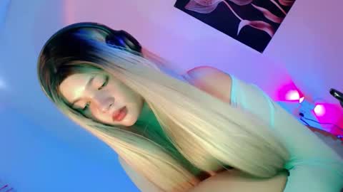 Flor online show from 10.02.25