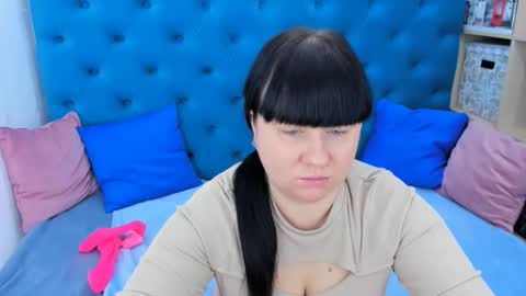 pretty_malika online show from 12.02.25