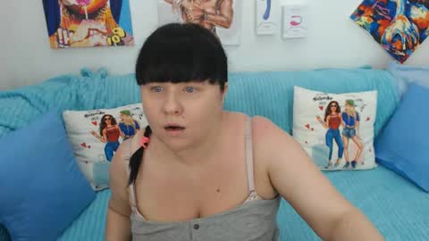 Snapshot of pretty_malika chatting on 07.21.26 pretty_malika online show from 07.21.26