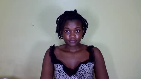 Snapshot of pretty_miya chatting on 01.01.25 pretty_miya online show from 01.01.25