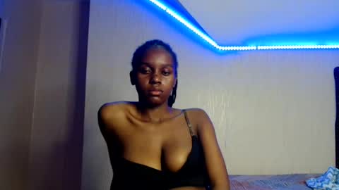 Snapshot of pretty_nyra chatting on 06.13.26 Nyra online show from 06.13.26