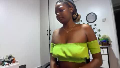 Pretty peaches online show from 02.14.26