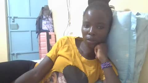 pretty_petite_ebony online show from 02.15.25