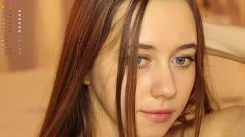 Snapshot of pretty_princess_elina chatting on 03.07.25 Elina online show from 03.07.25