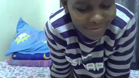 Snapshot of pretty_sheanna chatting on 11.30.25 pretty_sheanna online show from 11.30.25