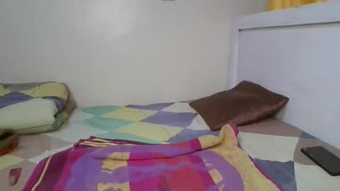 Snapshot of pretty_shila chatting on 10.25.25 pretty_shila online show from 10.25.25