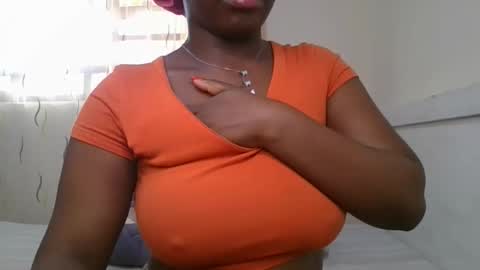 pretty_shila online show from 11.19.25