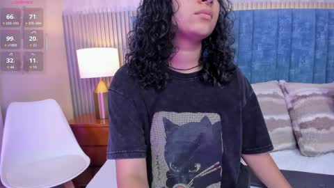 Daisy Flower online show from 04.02.26