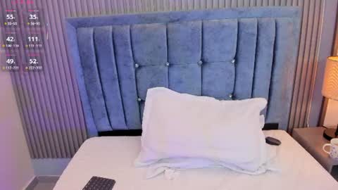 Snapshot of pretty_sunlight_ chatting on 06.24.26 Daisy Flower online show from 06.24.26