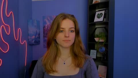 Snapshot of prettyamyy chatting on 06.16.26 Ammy online show from 06.16.26