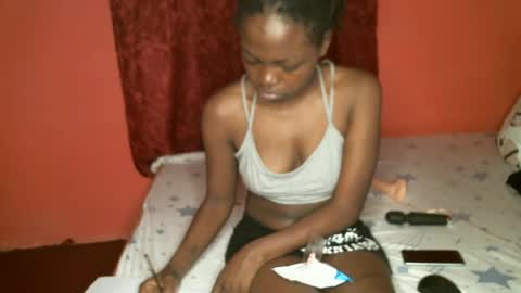 SaraCattra online show from 01.27.25