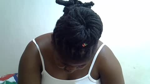 prettybooty1 online show from 10.06.25