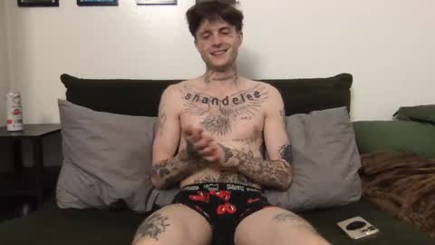 pretty boy online show from 10.16.25