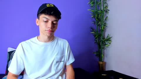 Enzo  Denis online show from 01.15.25