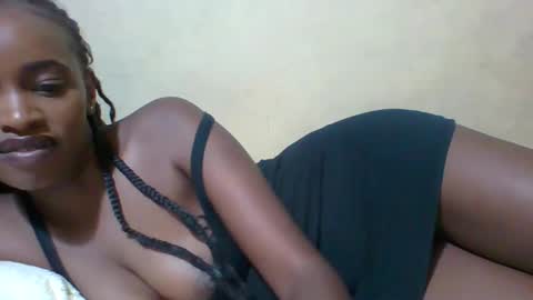 Snapshot of prettycarl_2 chatting on 01.25.25 prettycarl_2 online show from 01.25.25