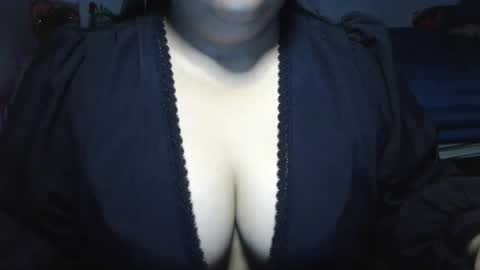Snapshot of prettycarla_ chatting on 04.20.26 prettycarla online show from 04.20.26